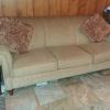 Couch like new offer Home and Furnitures
