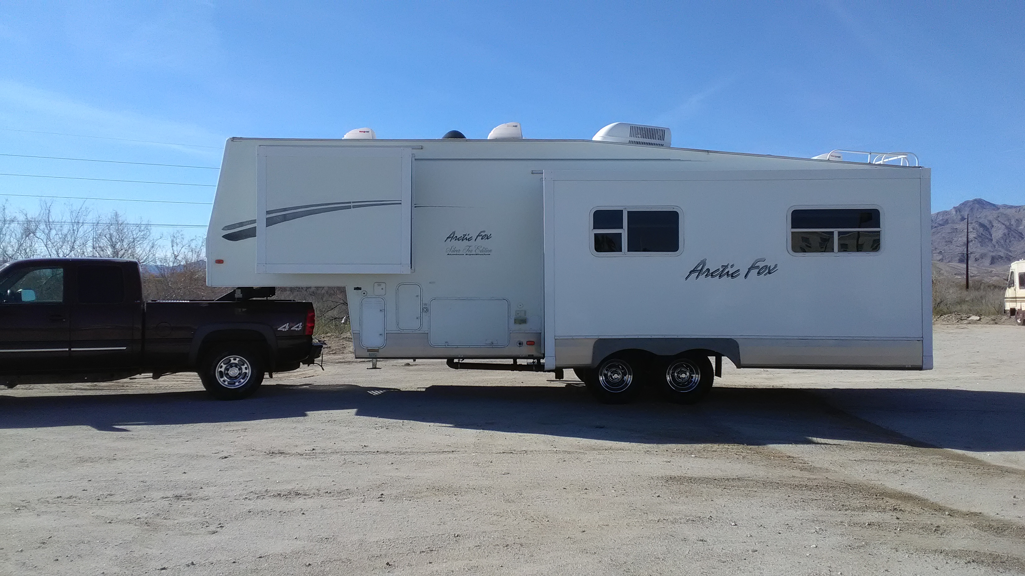 2006 Artic fox 5th wheel Tucson Classifieds 86426 Ft Mohave RV