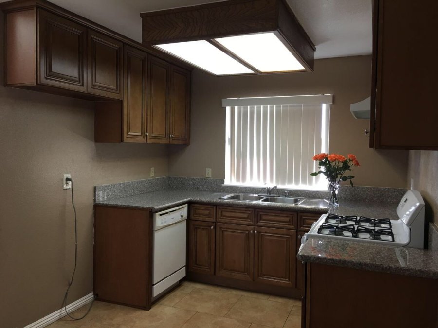 Cozy 2bedroom 2bath Apartment | Los Angeles Classifieds 91710 12968