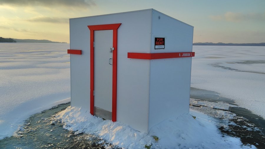 Ice fishing Shanty for rent. USA Classifieds Onekama Michigan For