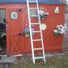 8 foot ext, ladder opens up to 16 Foot 