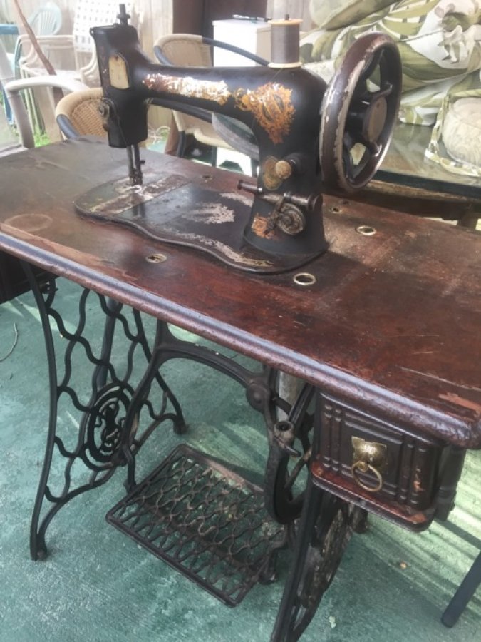 Singer Pedal Power Sewing Machine | Wilmington Classifieds 28401 | Home ...