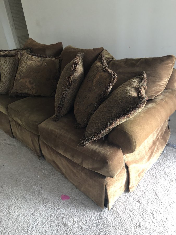 Large sofa (best offer) Atlanta Classifieds 30350 Sandy springs