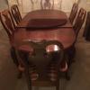 Pennsylvania House oval dining table & chairs