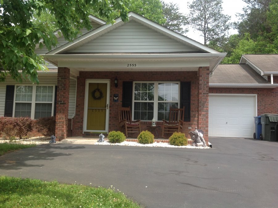 Townhouse for sale North Carolina Classifieds 28601 Hickory N.C
