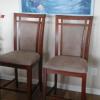 2 chairs 25 inch heigh offer Home and Furnitures