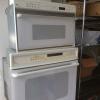 30” GE  monogram build in double oven model ZET 757 offer Home and Furnitures