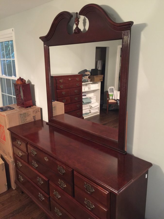 Queen Ann Bedroom Set | Alexandria Classifieds 22015 Burke, VA | $490 ...