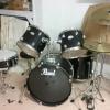 Pearl DrumSet offer Musical Instrument