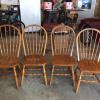 OAK DINING ROOM SET W/2 LEAFS AND 6 CHAIRS