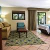 Nov 21 or 22 - 3 nights 1 br 1 bath Palm Aire Resort Pompano Beach Florida