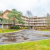 1600 Wedgewood Gurnee Unit #305 for $925 offer Apartment For Rent