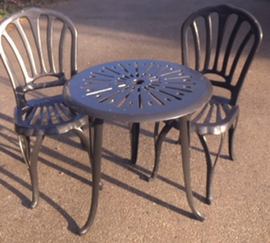 Chairs & Table - cast iron | Boston Classifieds 02062 Norwood | $45