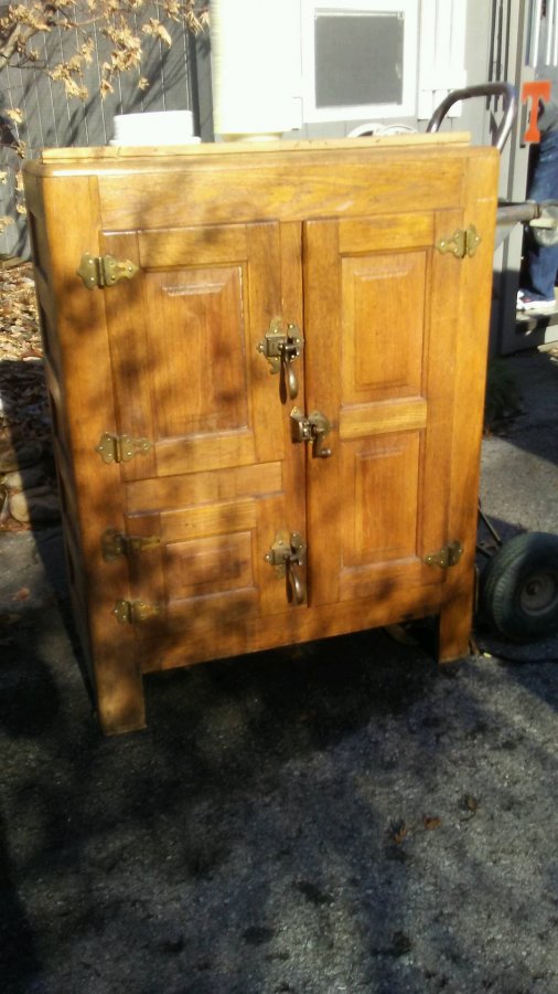 Antique Ice Box for Sale | Tennessee Classifieds 37115 madison