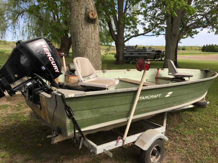 Fishing boat/motor/trailer | Michigan Classifieds 48618 Coleman