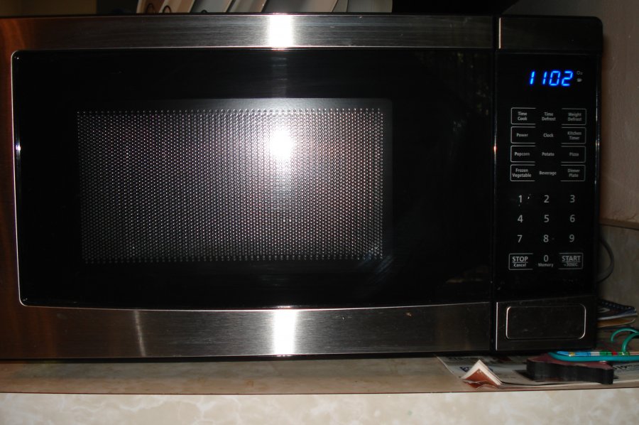 Microwave Oven | Richmond Classifieds 94803 el sobrante | $35 ...