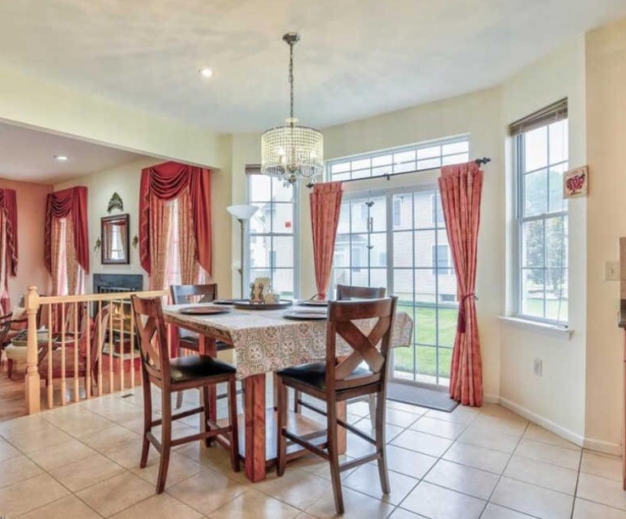 Home furniture Trenton Classifieds 08852 Monmouth Junction Home and