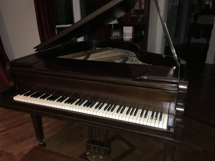 Baby grand piano, antique | Nashville Classifieds 37215 Nashville