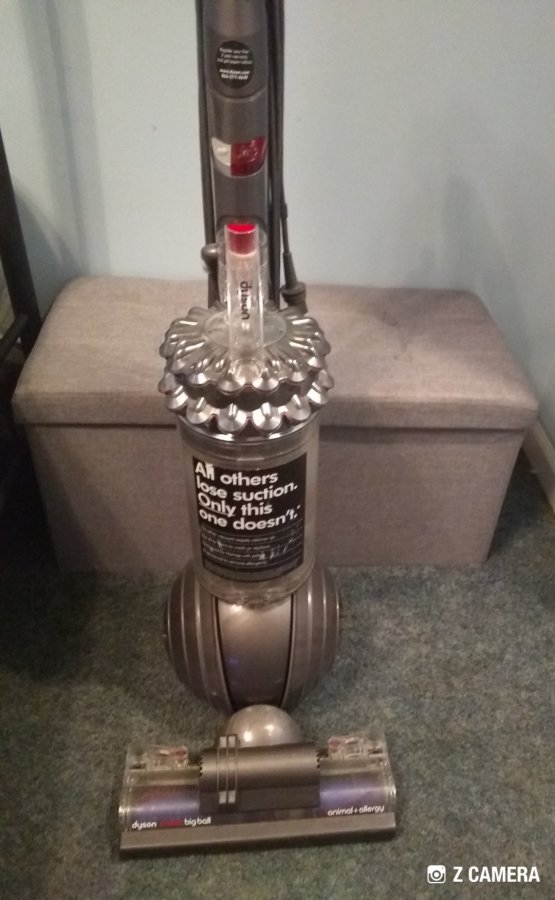 dyson cinetic big ball allergy vacuum