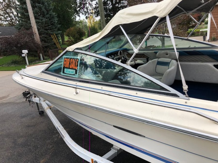19 Foot 1984 SEARAY Boat | Michigan Classifieds 49706 25 Rivertrail 