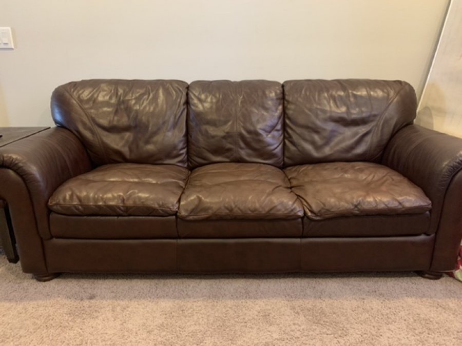 bassett leather sofa and loveseat