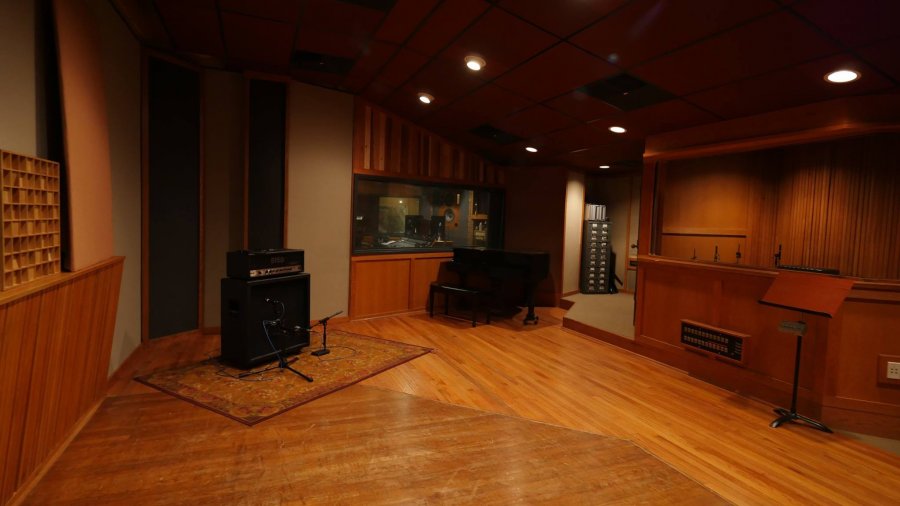 HIgh End Recording Studio in Maplewood MO St. Louis Classifieds 63143 Commercial Real Estate