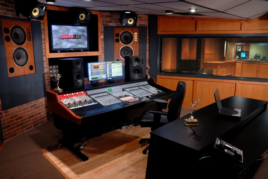 HIgh End Recording Studio in Maplewood MO St. Louis Classifieds 63143 Commercial Real Estate