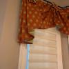 Beautiful Pineapple Valance - 108 ins long, 18 in center, end swags are 27