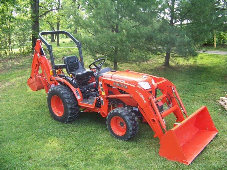 2014 Kubota B 2620. 3 Engine Cylinders, 26 Engine Hp, 4x4 