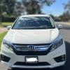 2019 Honda Odyssey EX White with beige interior excellent condition low mileage